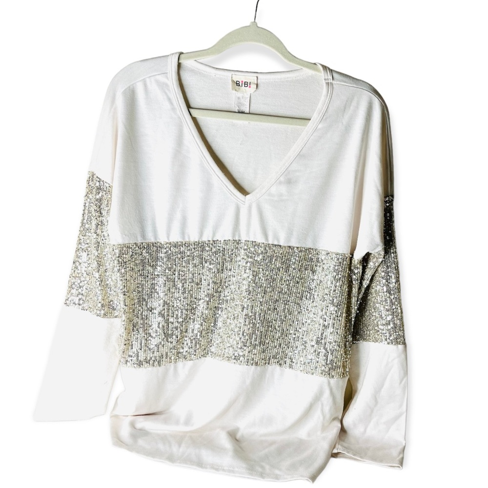 Bibi Cream Longsleeve V Neck Sequence Top Size M